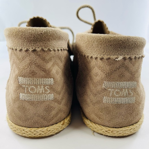 TOMS SOLD OUT ONLINE DESERT TOUPE SUEDE PALMERA CHUKKA MOCCASINS WOMEN S… - Picture 2 of 6